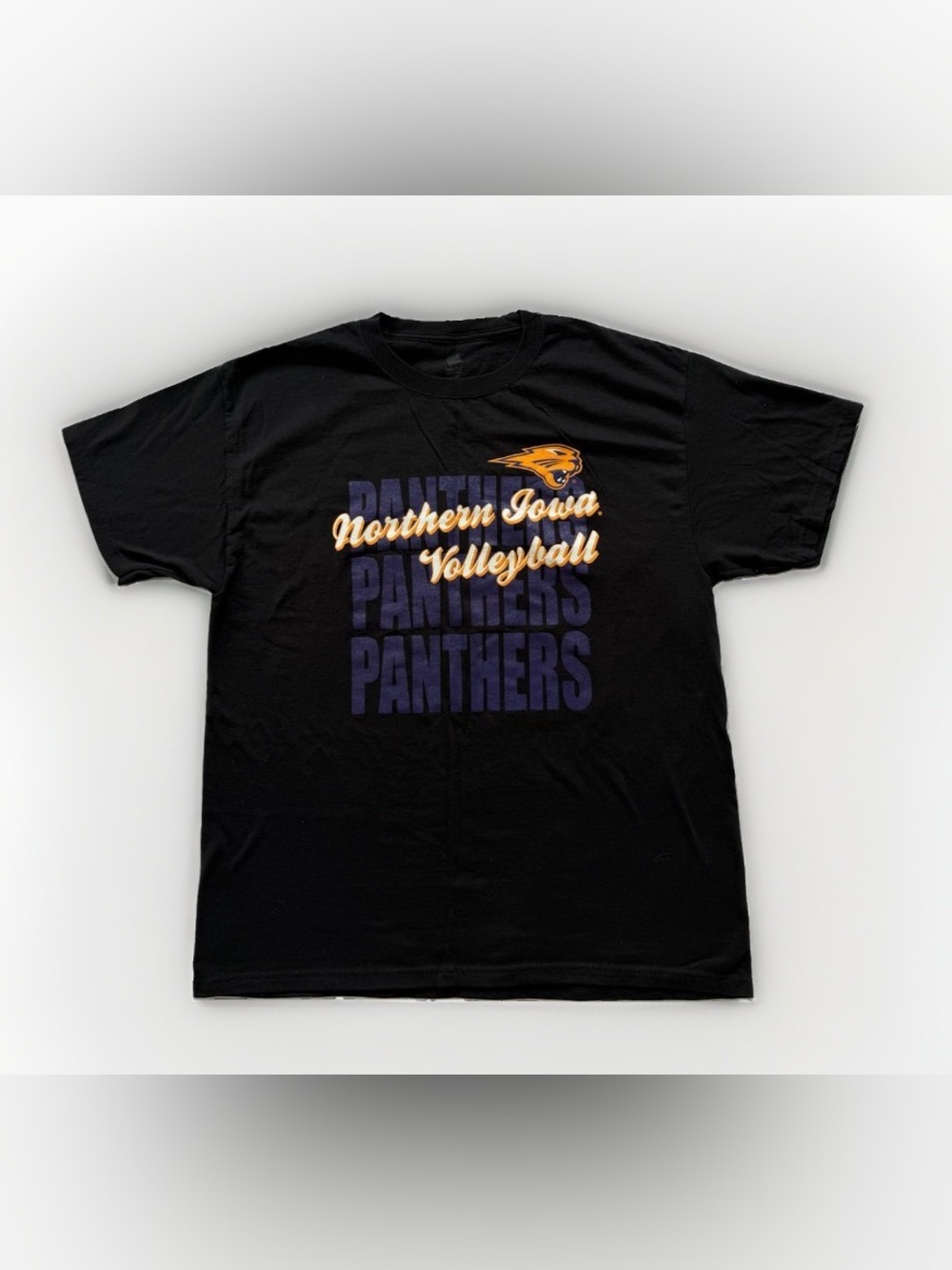 UNI University Of Northern Iowa Panthers Volleyball Graphic T Shirt Fan Gear L